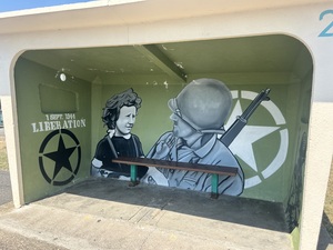 L’arrêt de bus au Clairs chênes. (Cité des familles militaires).